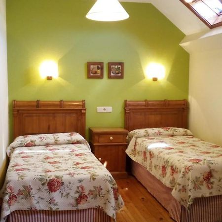 Jaurrieta Hostal Casa Sario מראה חיצוני תמונה